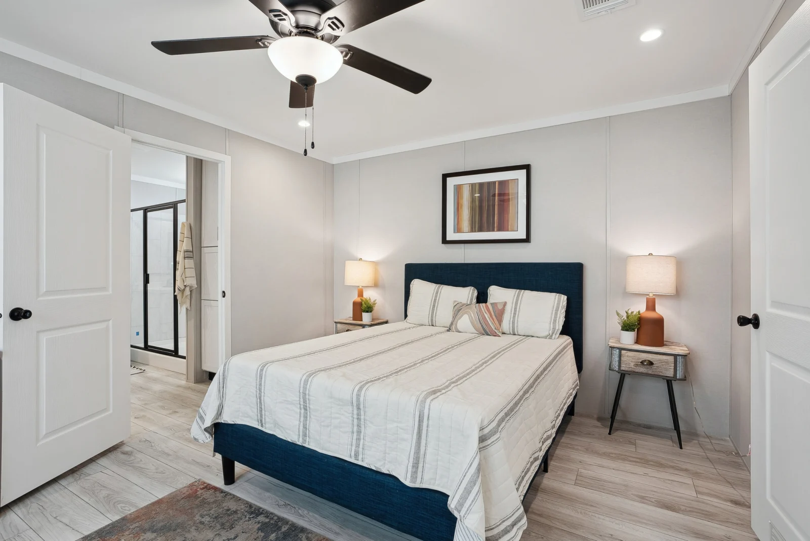 Great Room & Lounge