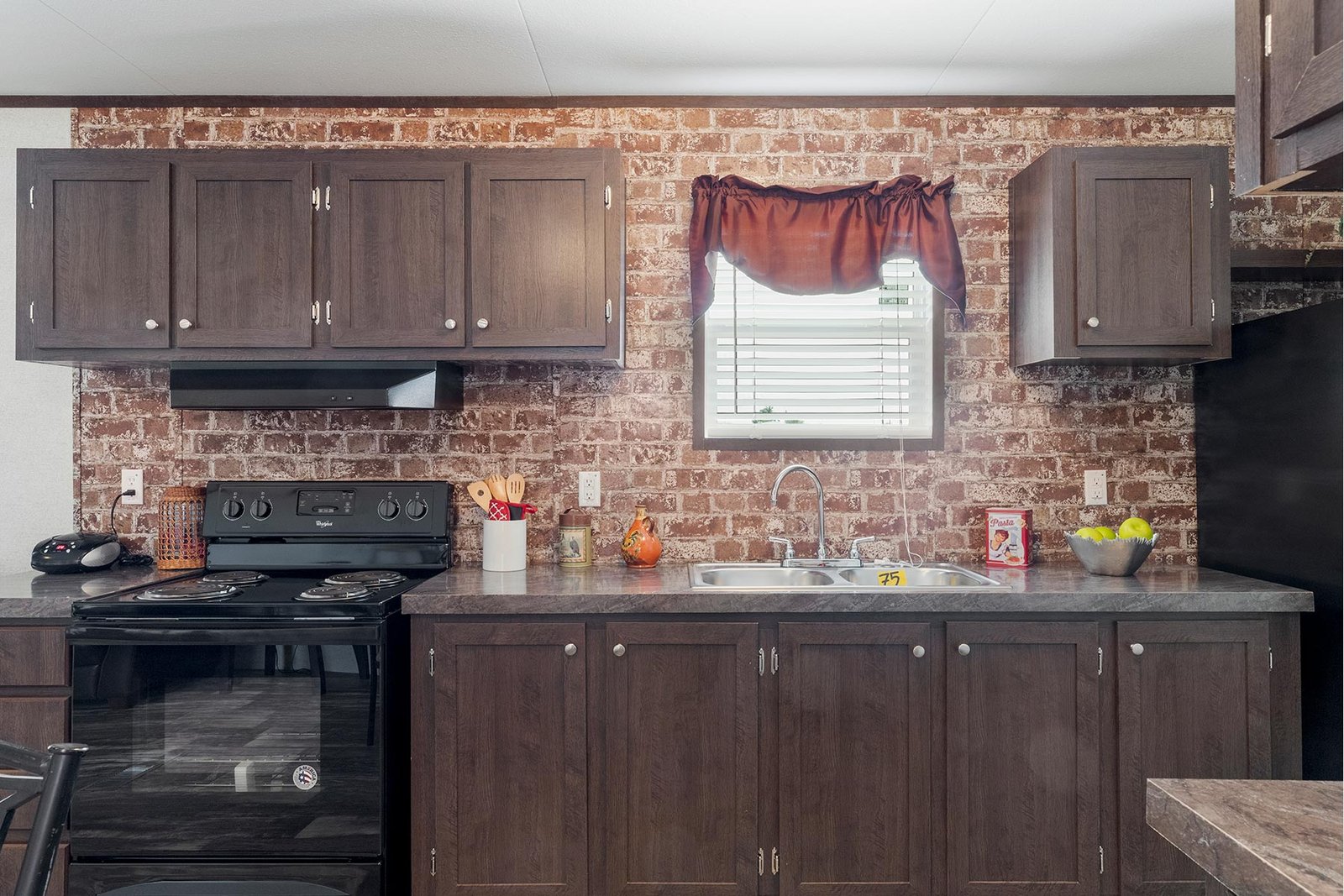 Gourmet Kitchen